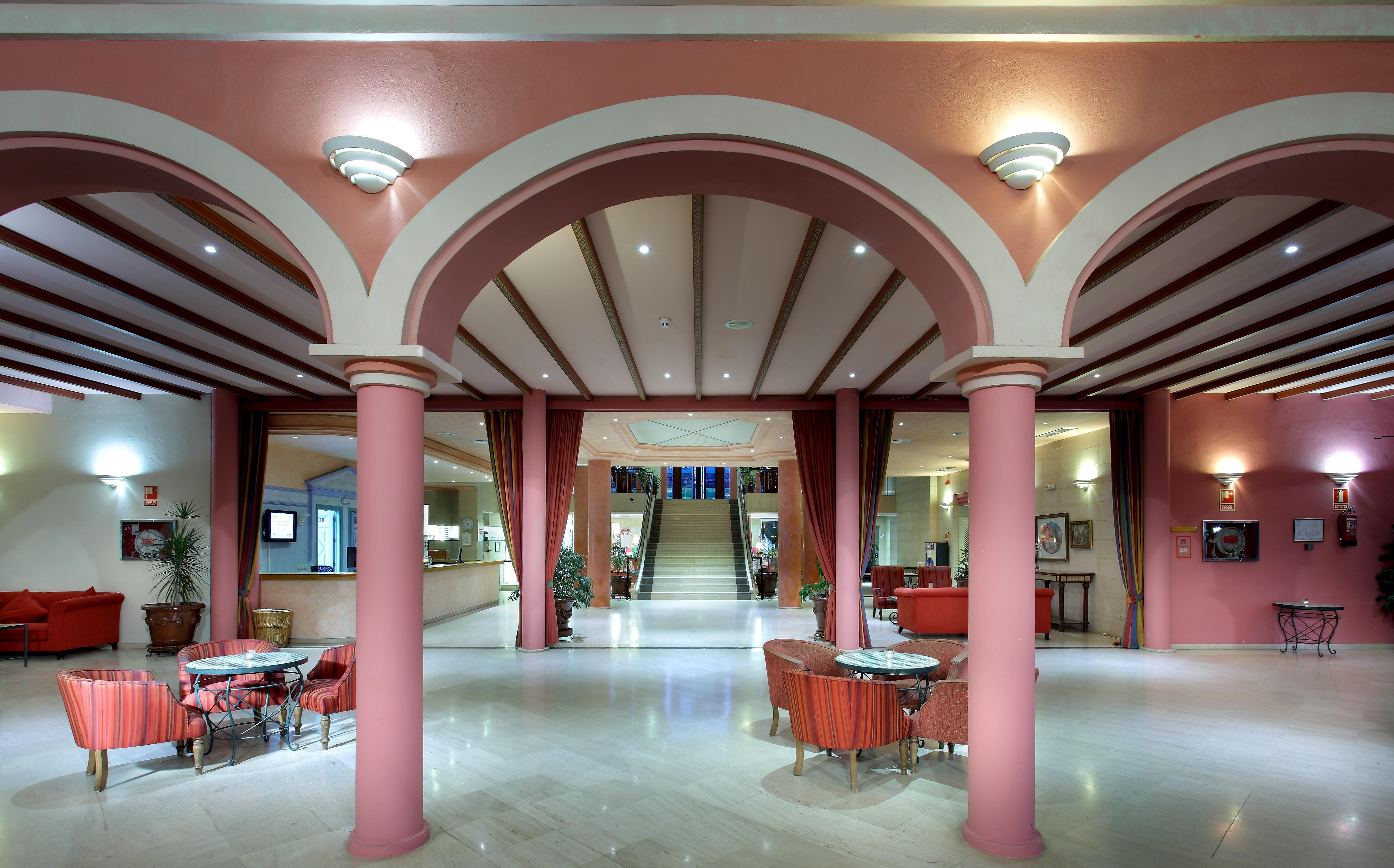 Exe Gran Hotel Solucar Sanlucar la Mayor Exterior photo